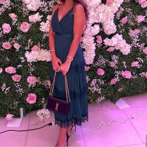 Lulu’s Dress Perfect Condition